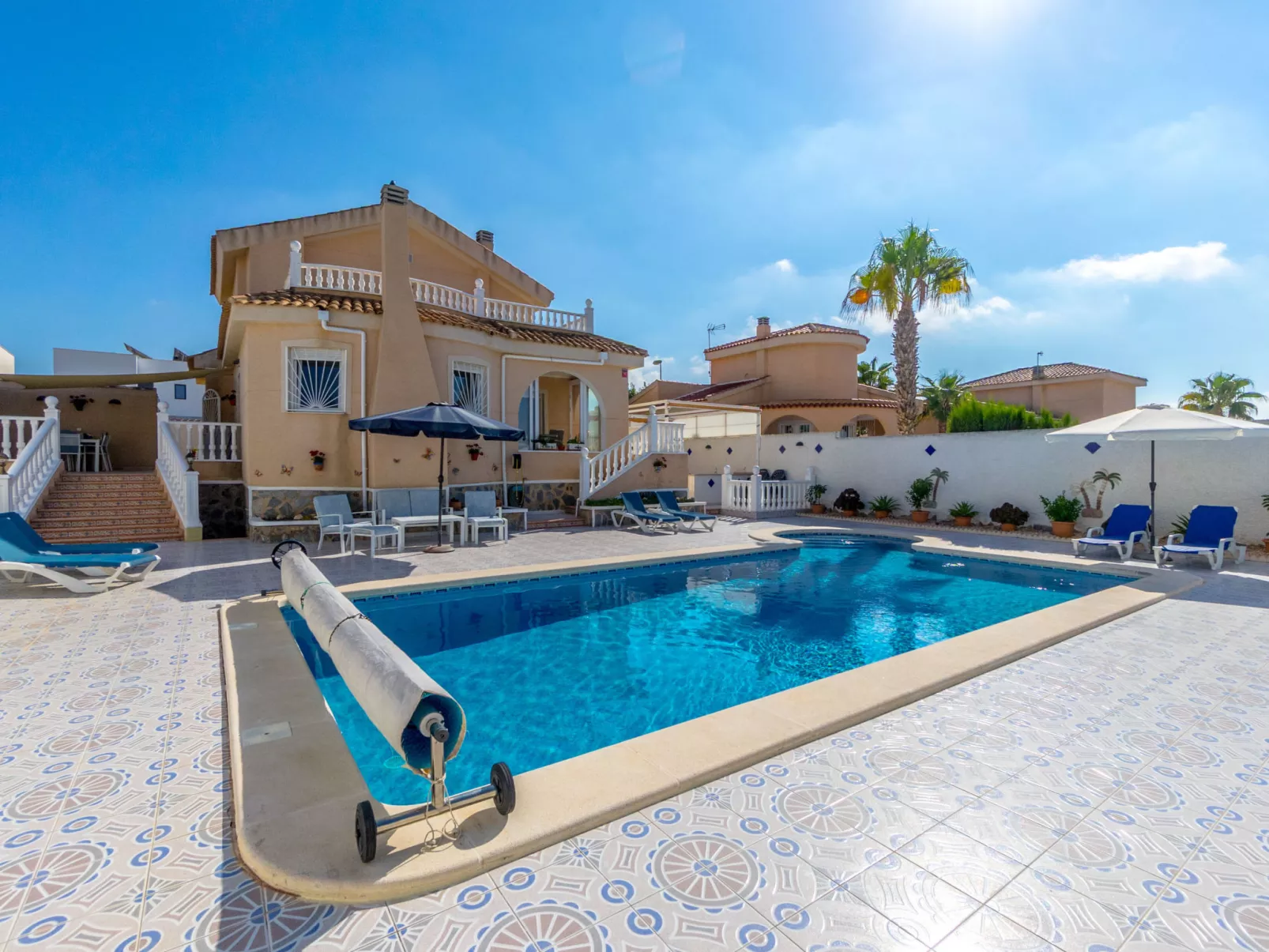 Villa Recorral-Dehors