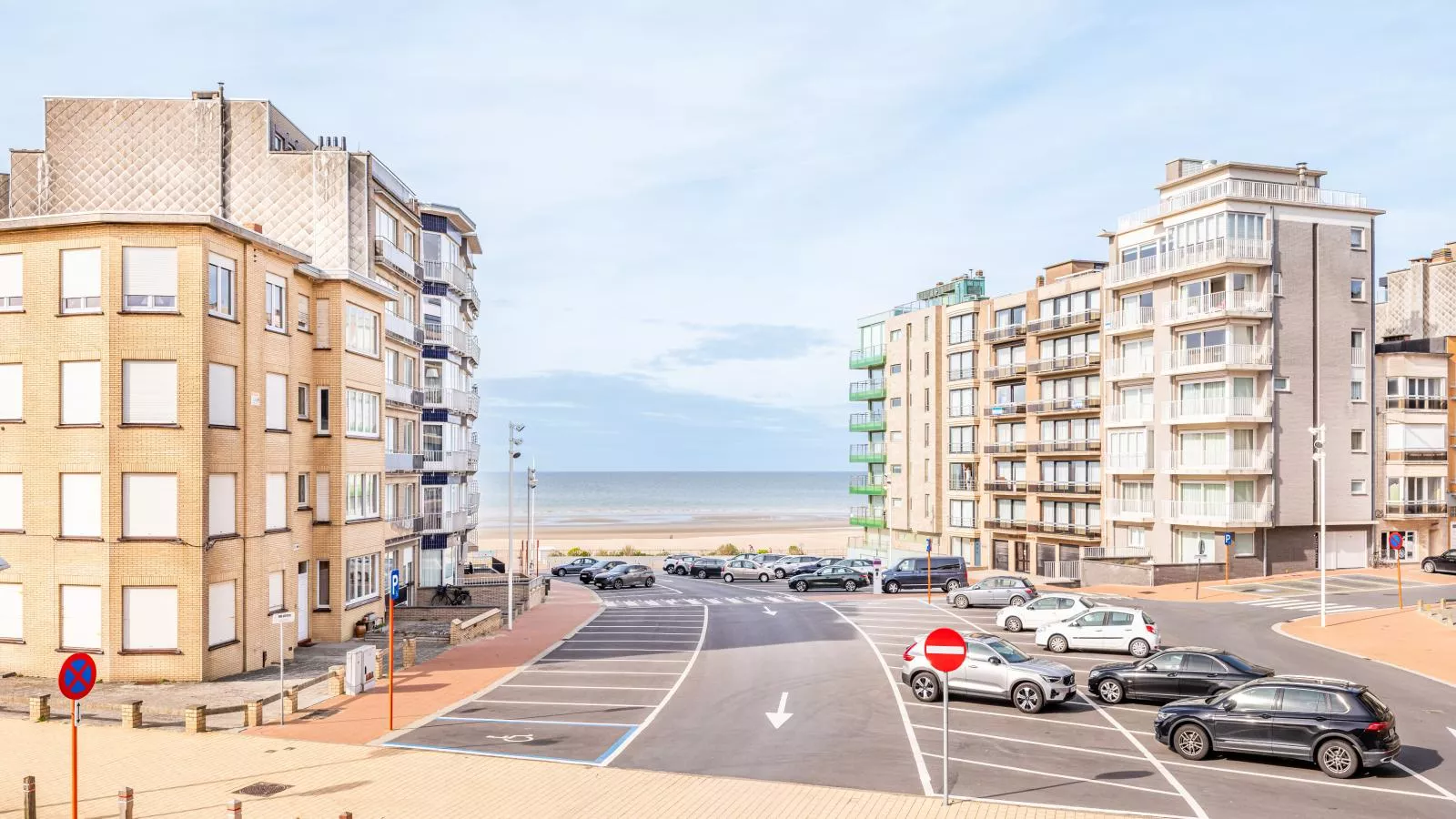 Delfien Eerste-Aussicht Sommer