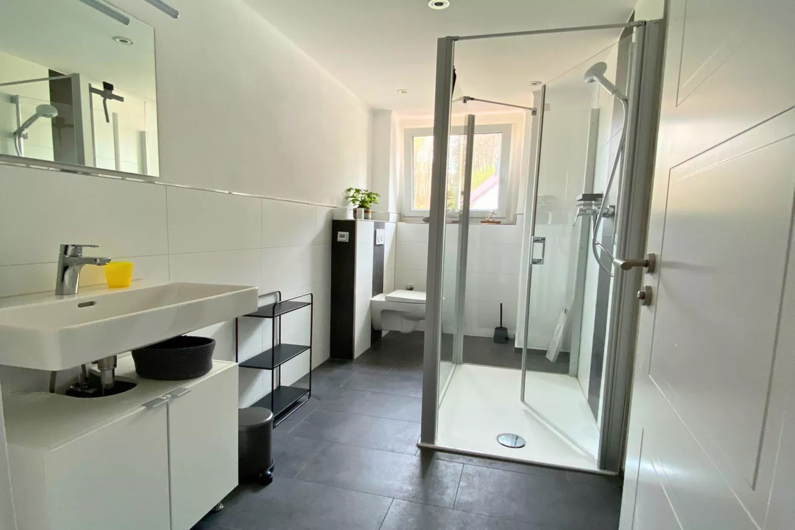 Ferienwohnung Eifelglück mit Dachterrasse-Salle de bain