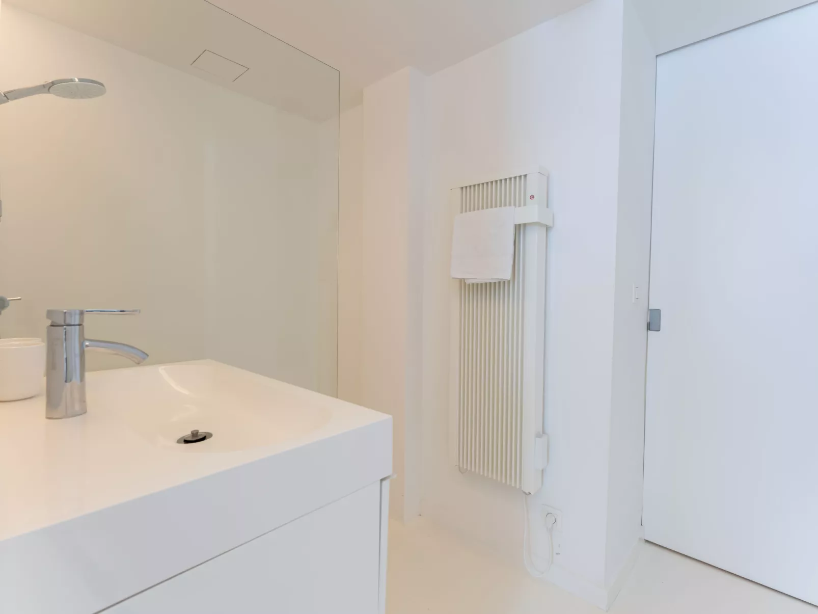 Blanc Rivage with garage-Inside