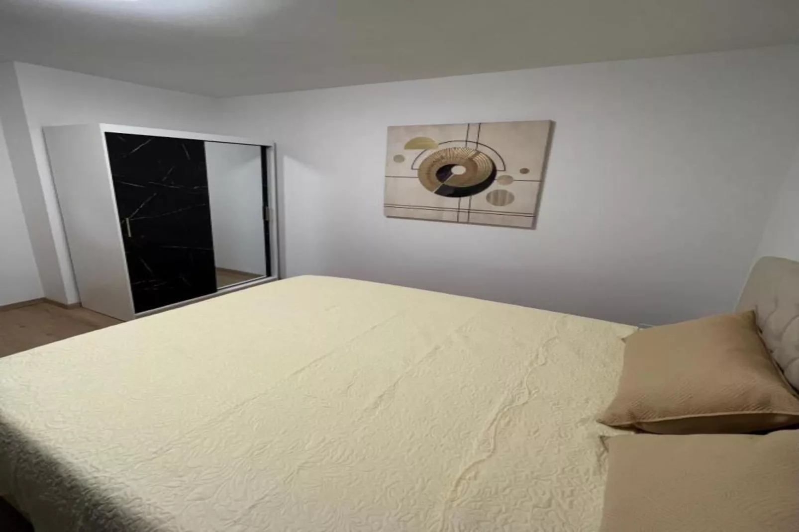 Four-Bedroom Apartment With Sea View-Schlafzimmer