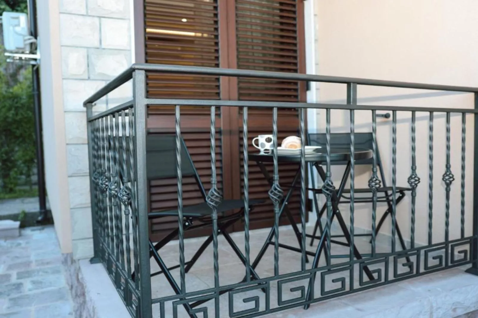 Stylish Apartment with Modern Elegance in Herceg Novi Area - Deluxe One Bedroom Apartment with Balcony-Terrasse/Balkon