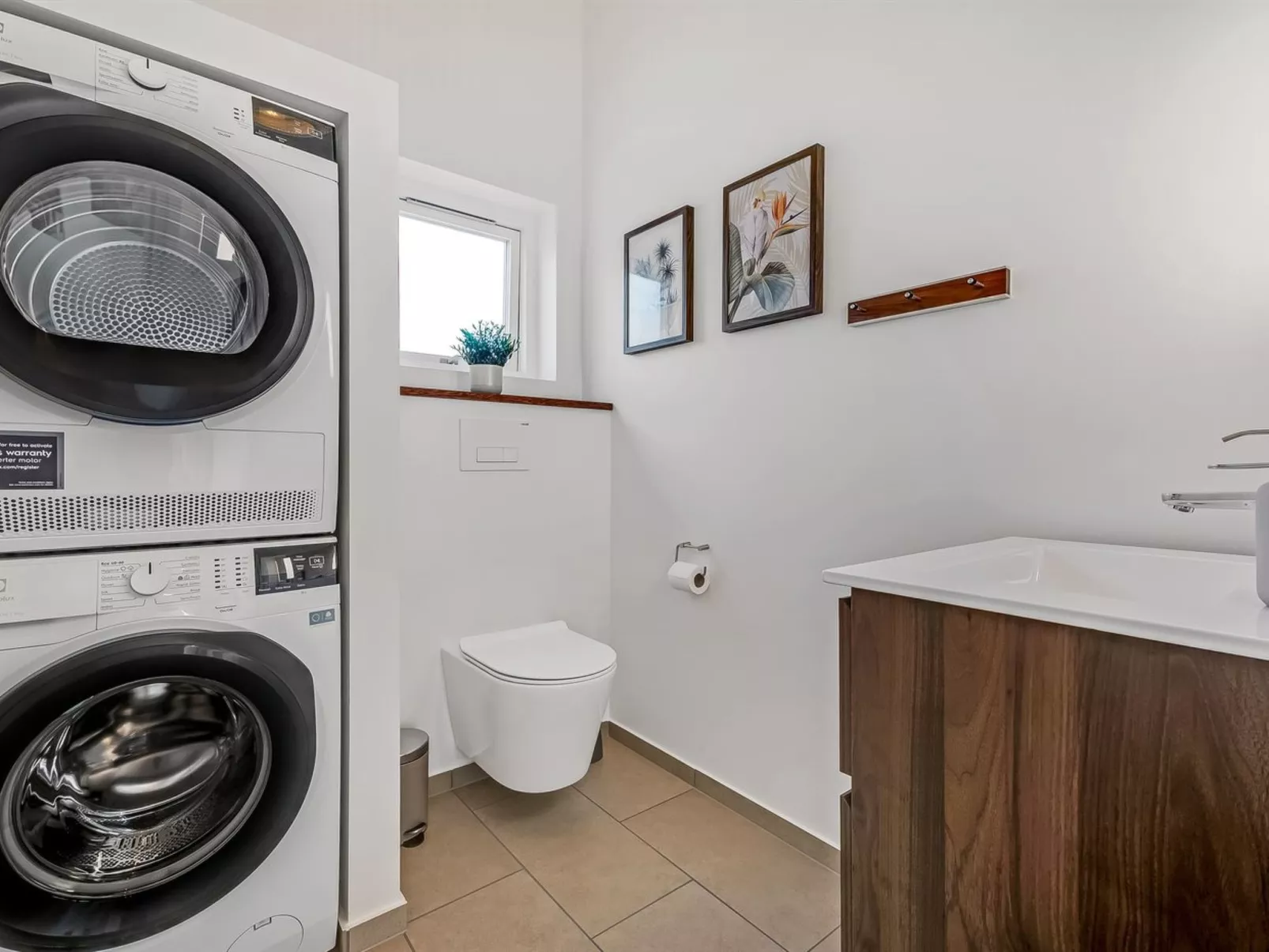 "Assa" - 500m from the sea-Drinnen