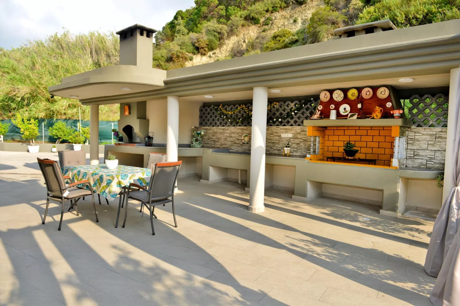 Villa Zambaka-Terrasse / balcon