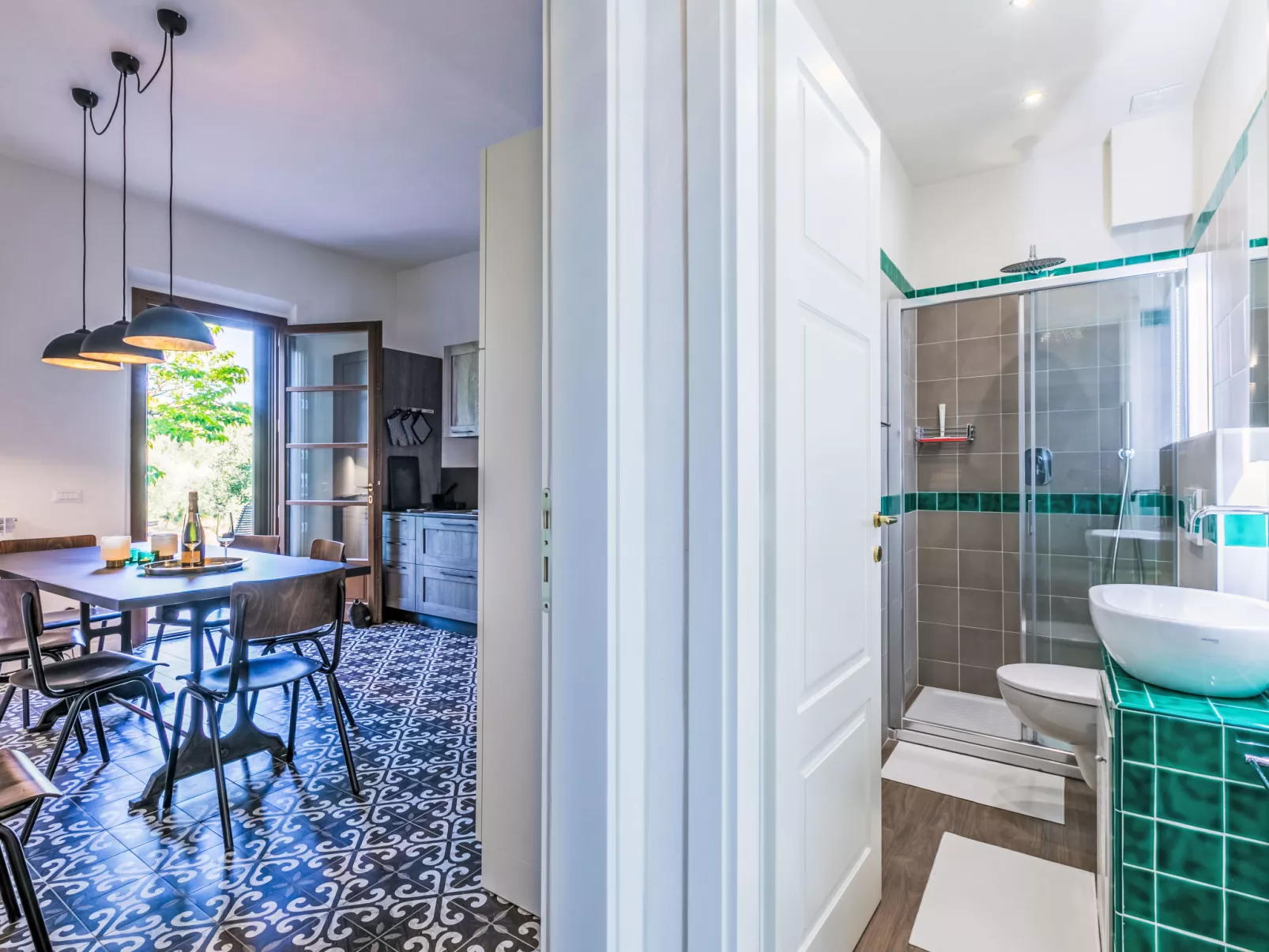 Vecchio Forno-Inside