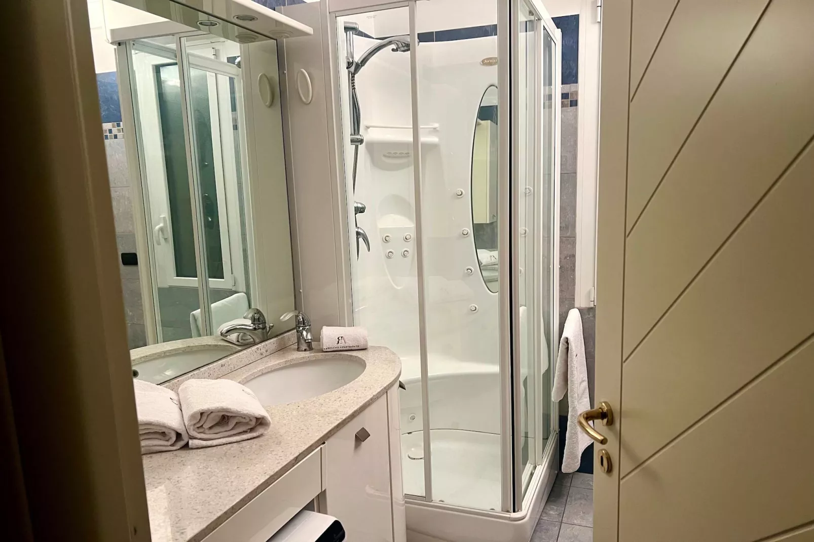 Sanremo Cavallotti-Bathroom