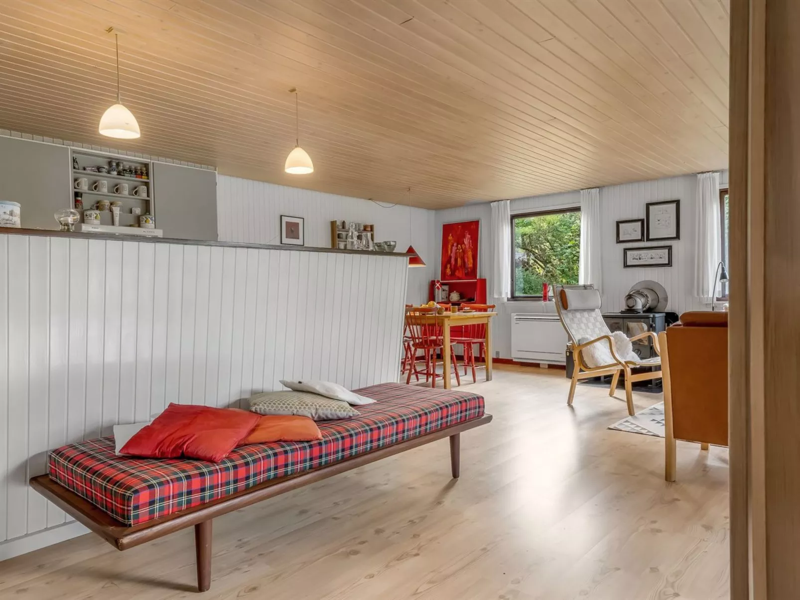 "Wenche" - 840m from the sea-Inside