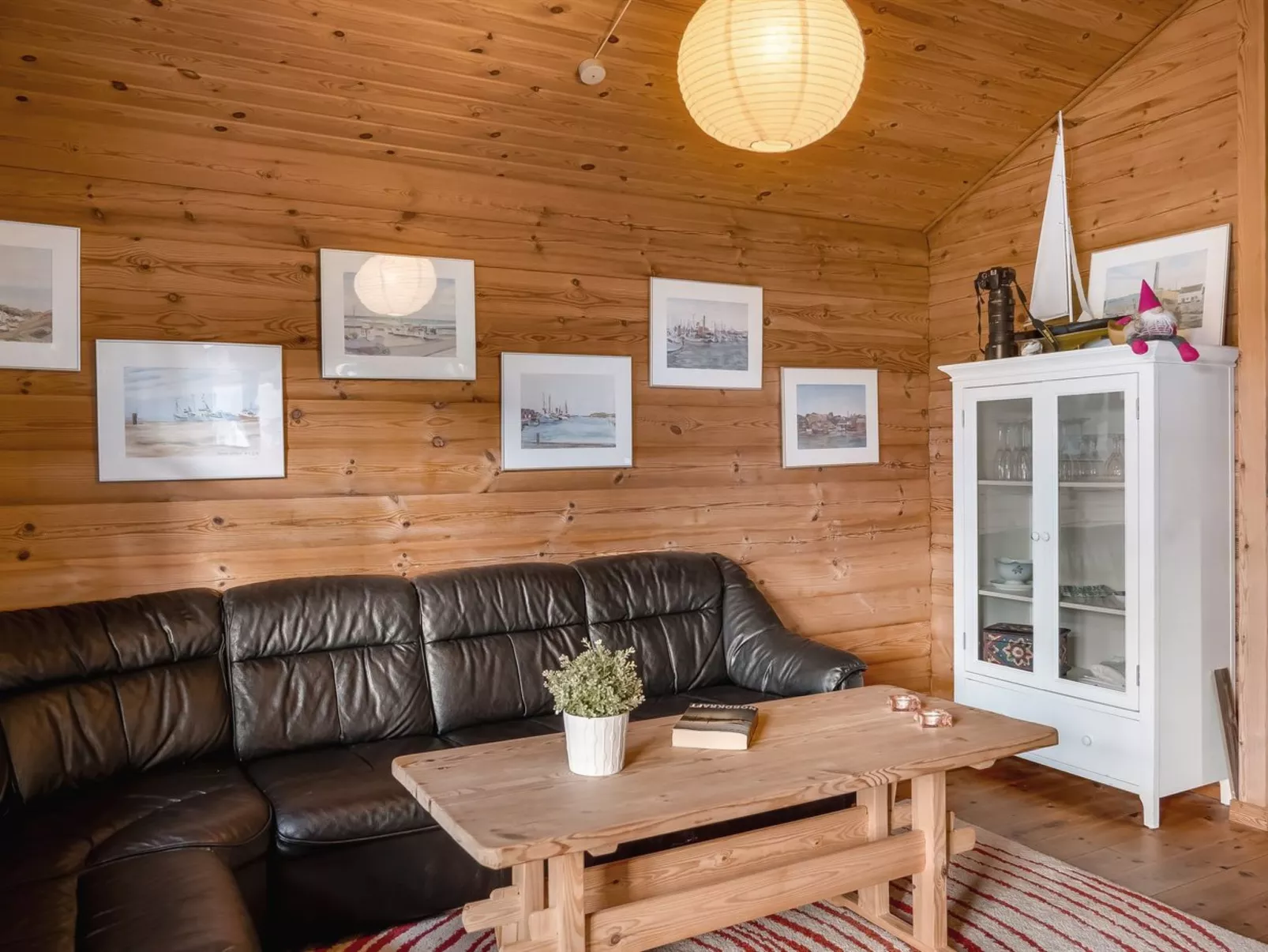 "Hakon" - 1km from the sea-Dedans