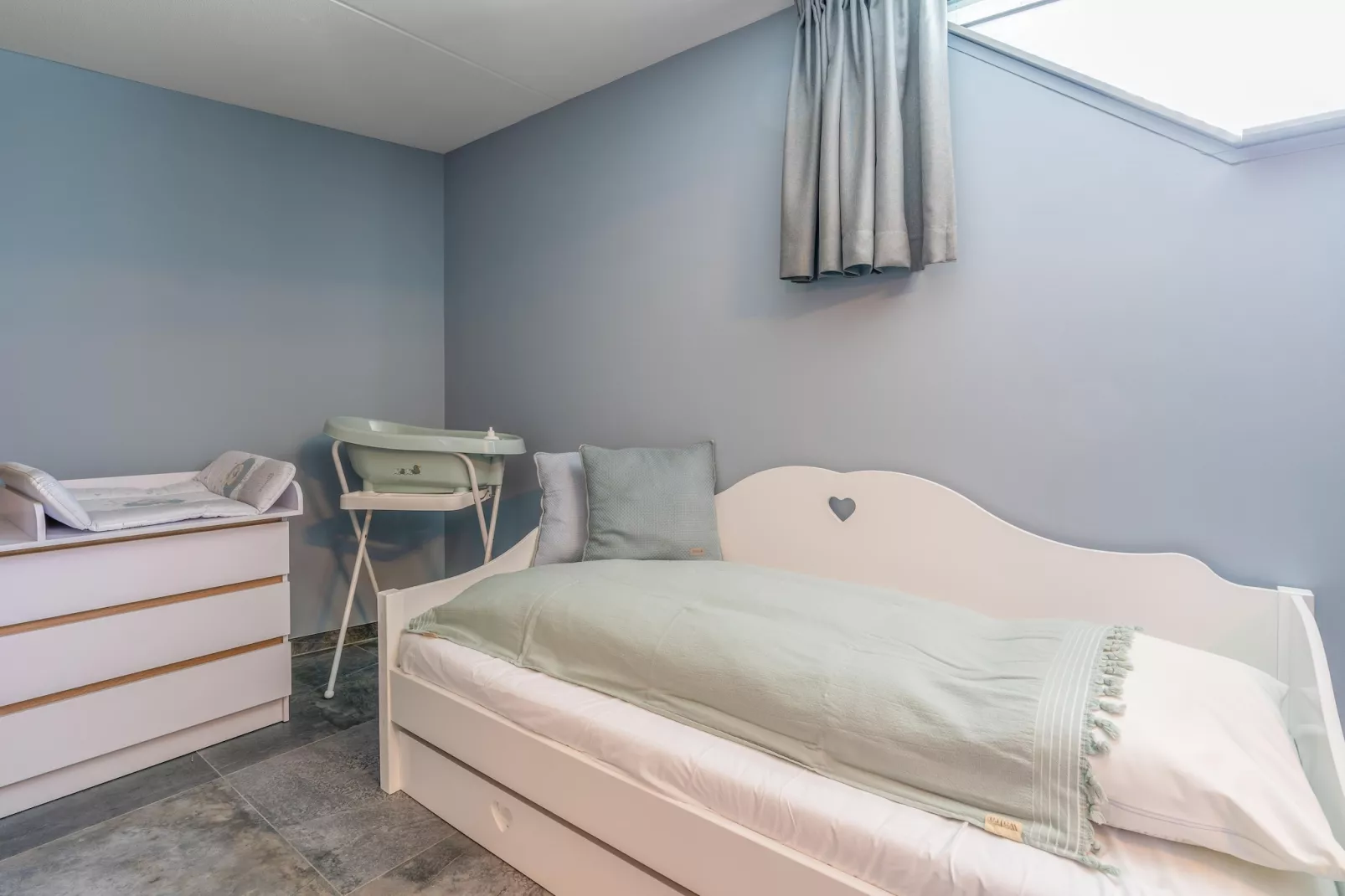 Waalerburght 18-Bedroom