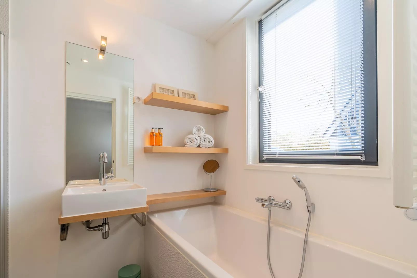 De Wadden Parel 184-Bathroom