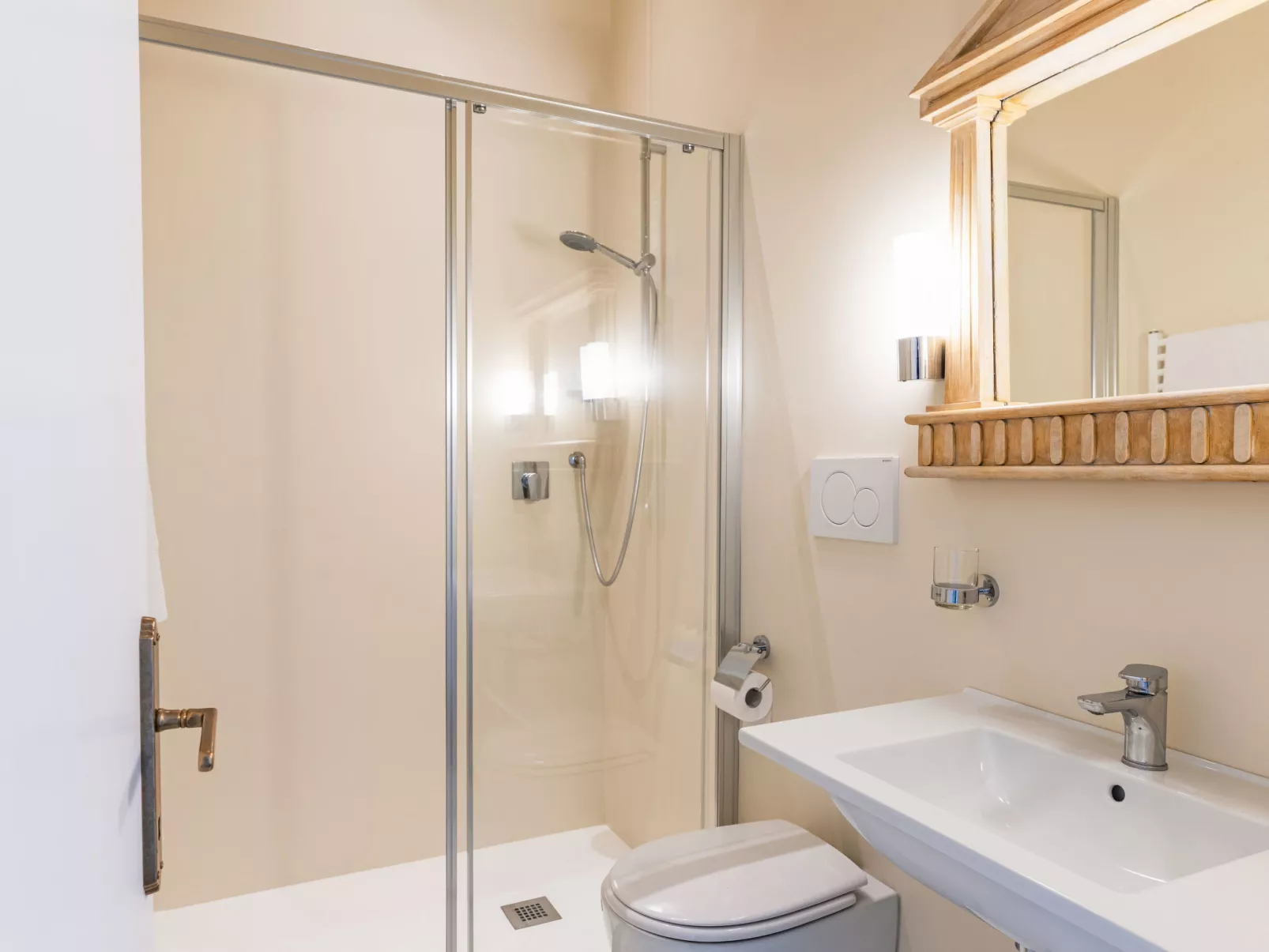 Villa Pinarello-Inside