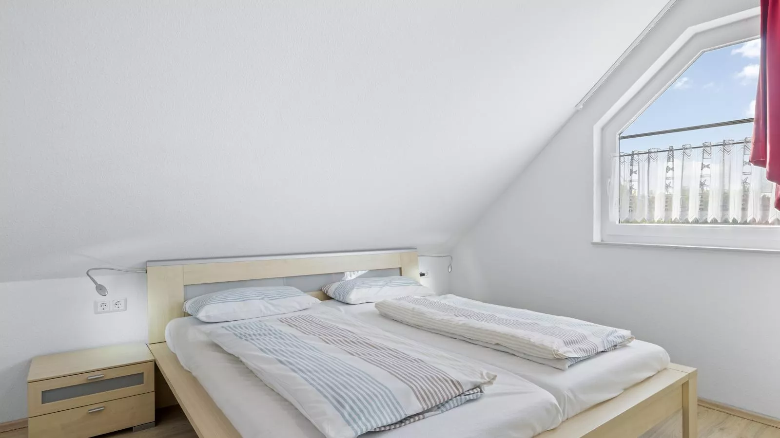 Windflüchter rechts-Schlafzimmer