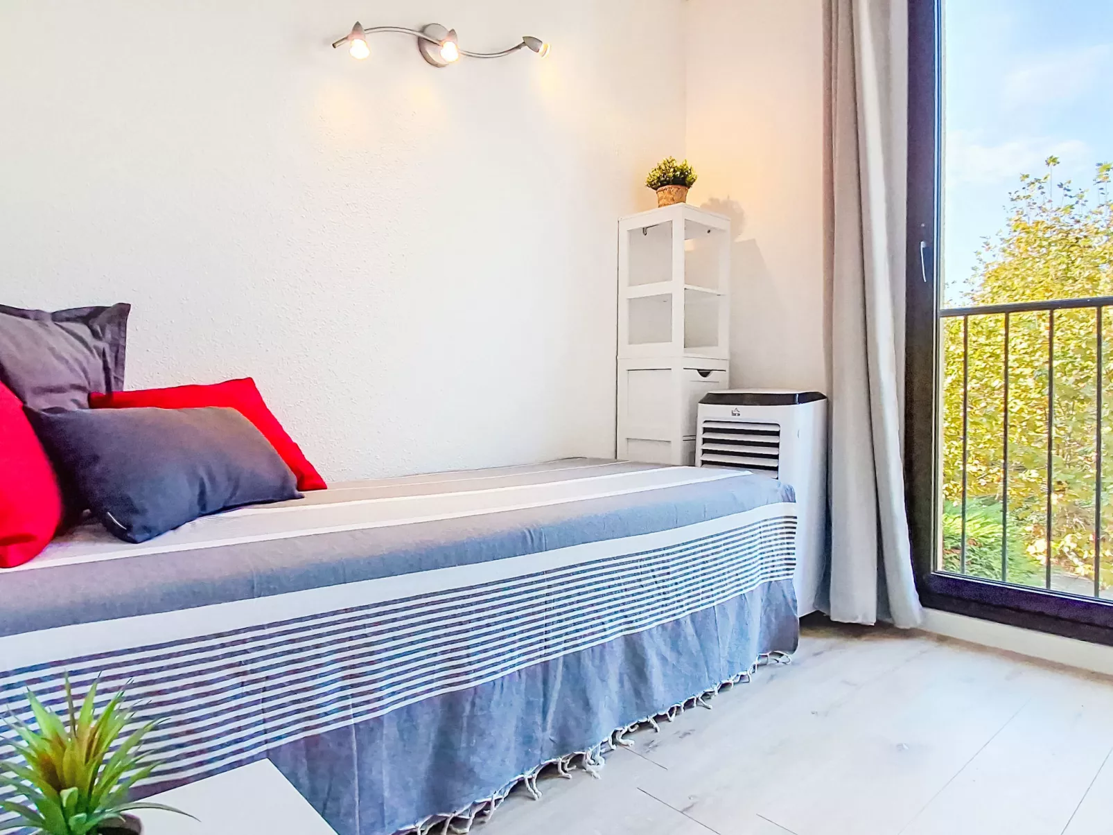 Le Luberon Loisirs-Drinnen