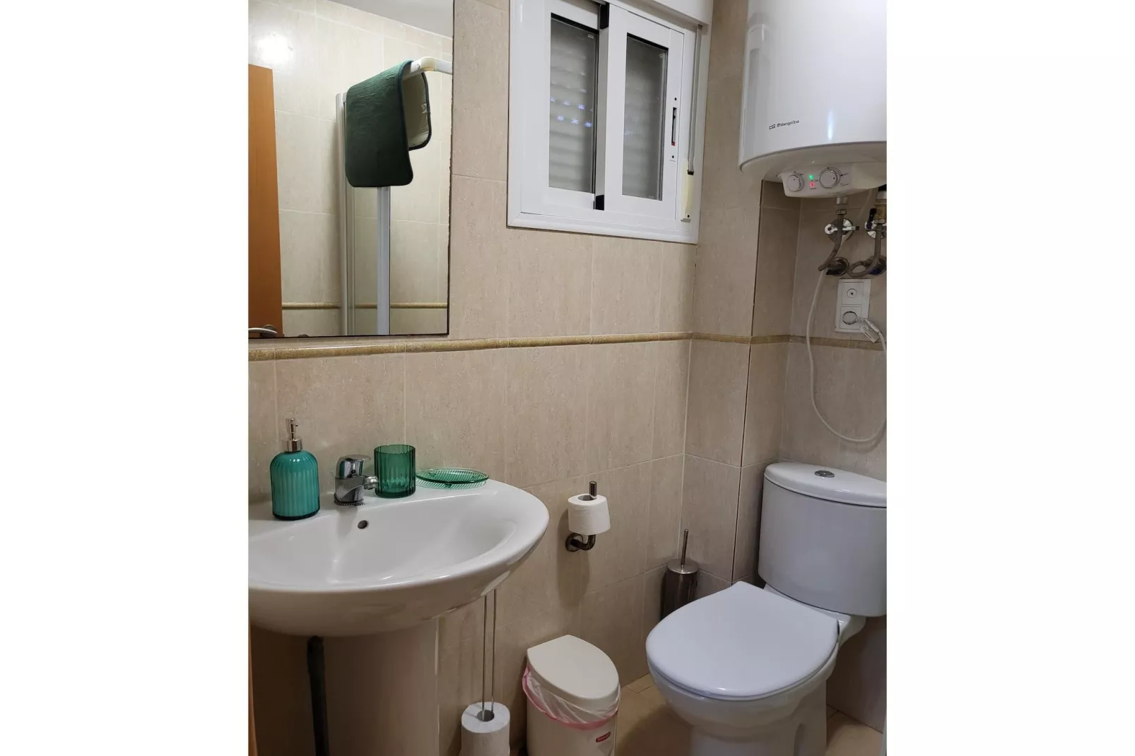 CT 342 AL - Faro's Paraiso de Vera Apartment-Bathroom