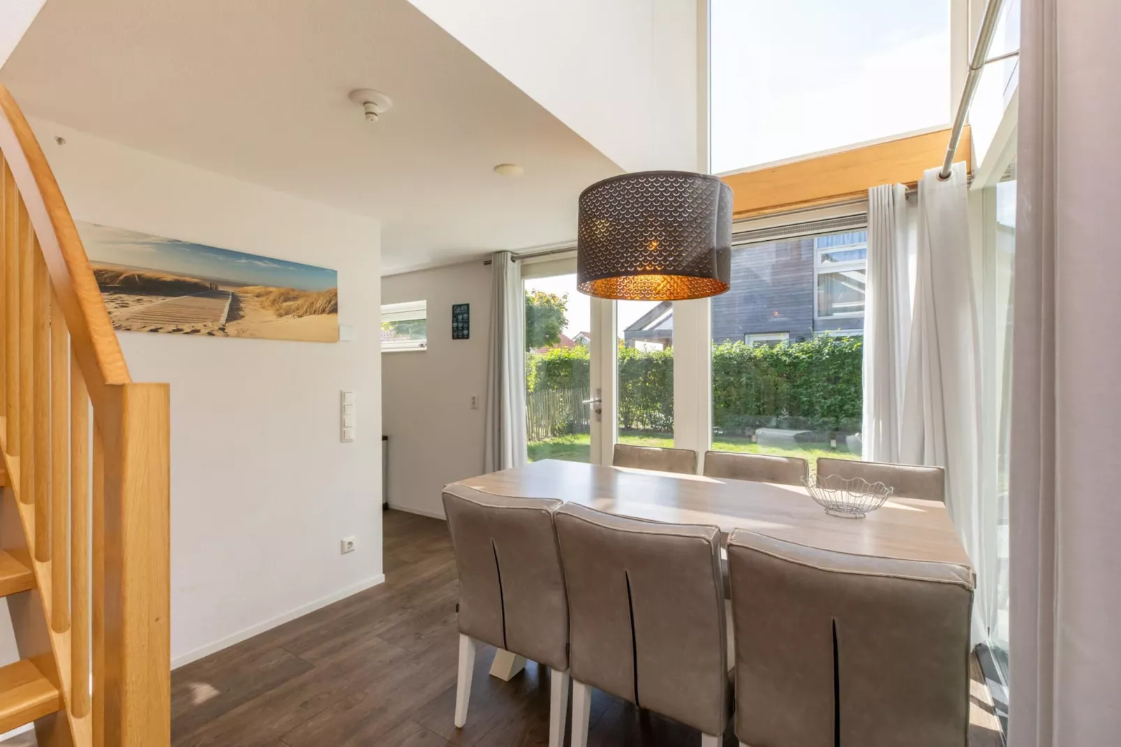 Zonnedorp 23 Zeeland Huis Renesse: Luxury Beach Holiday | Close to North Sea-Salle à manger