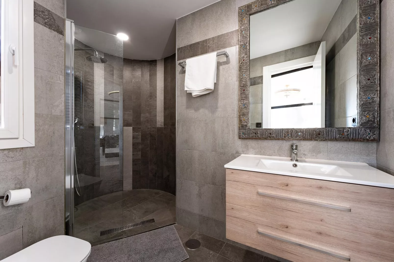 CT 353 - Faro's Torremolinos City Tower 2-Salle de bain