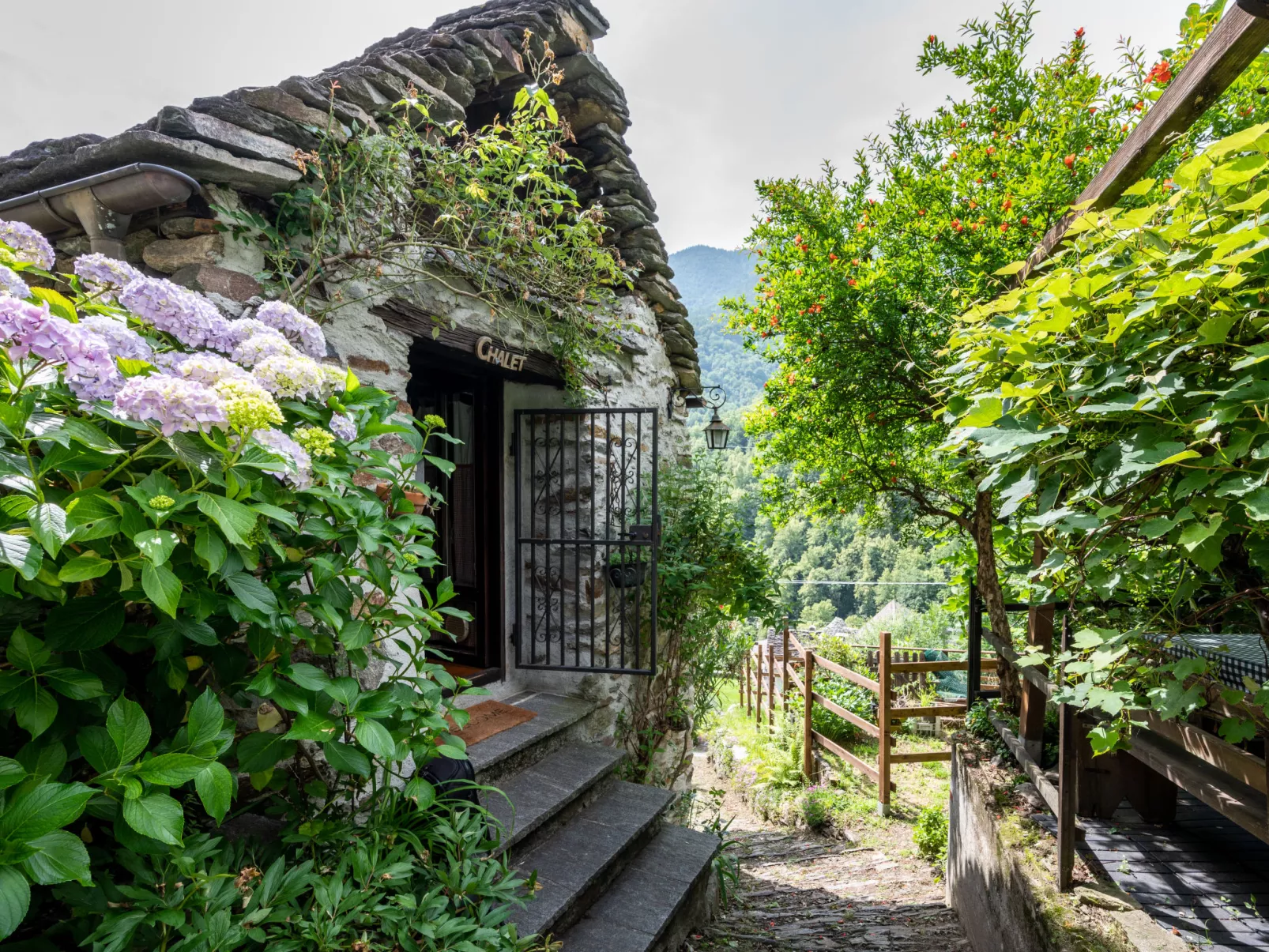 Il Gianlupo-Outside