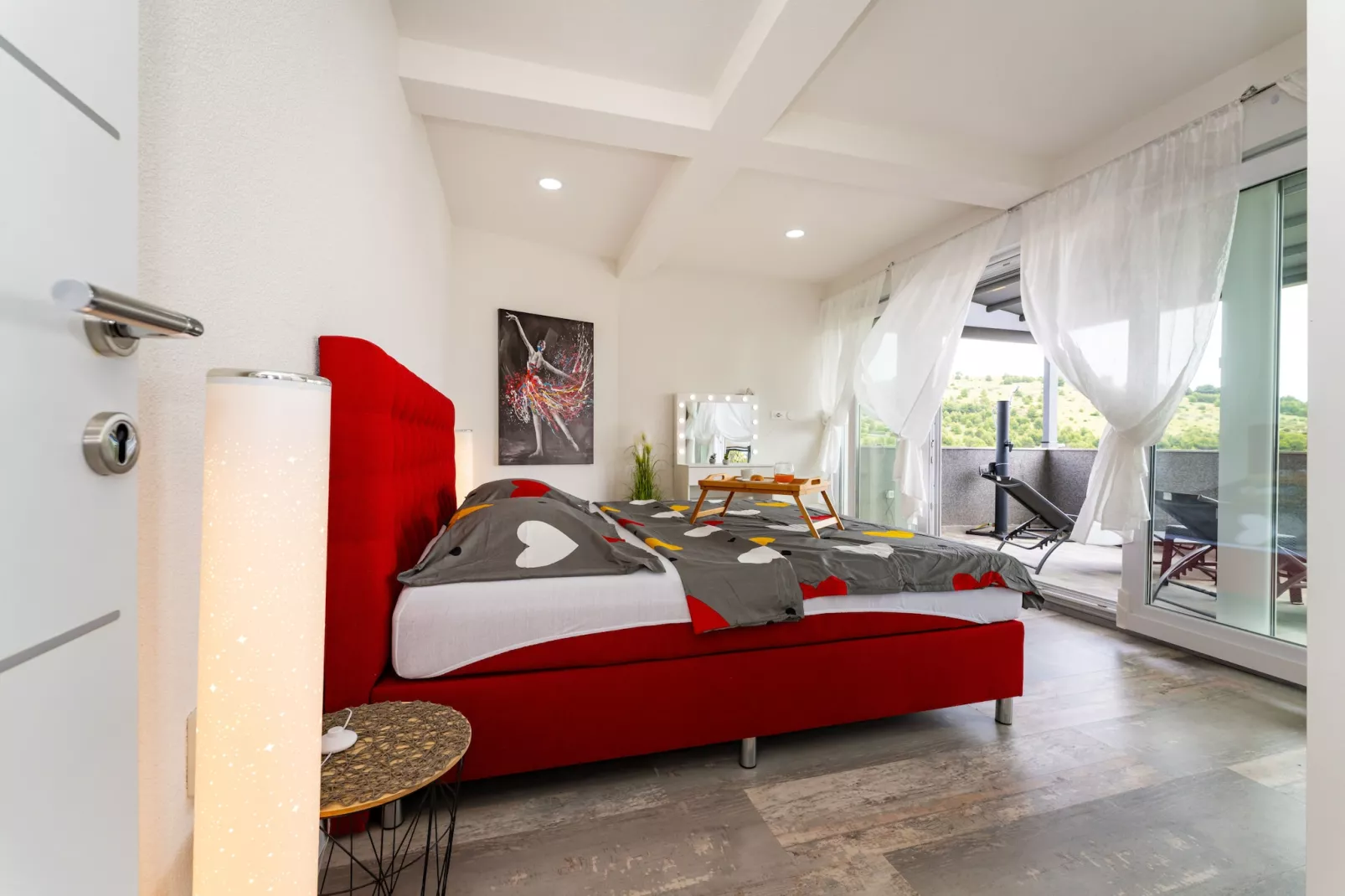 Sea view penthouse Nikita-Schlafzimmer