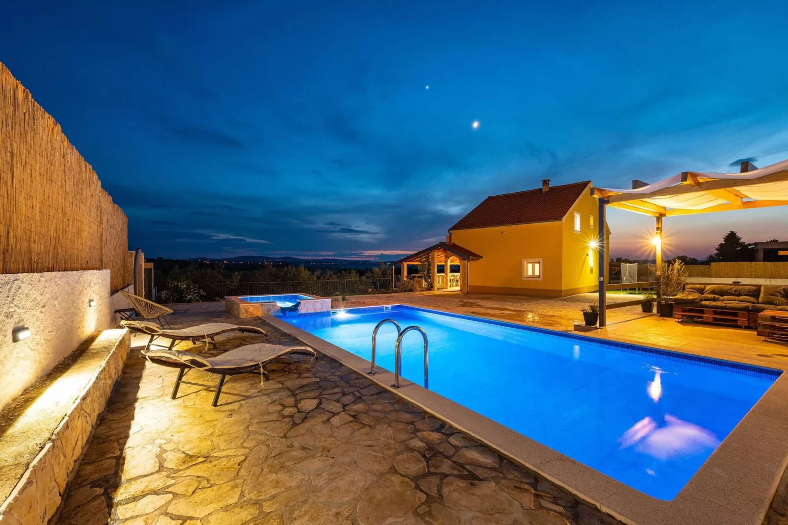 Holiday home Agro Casa-Piscine