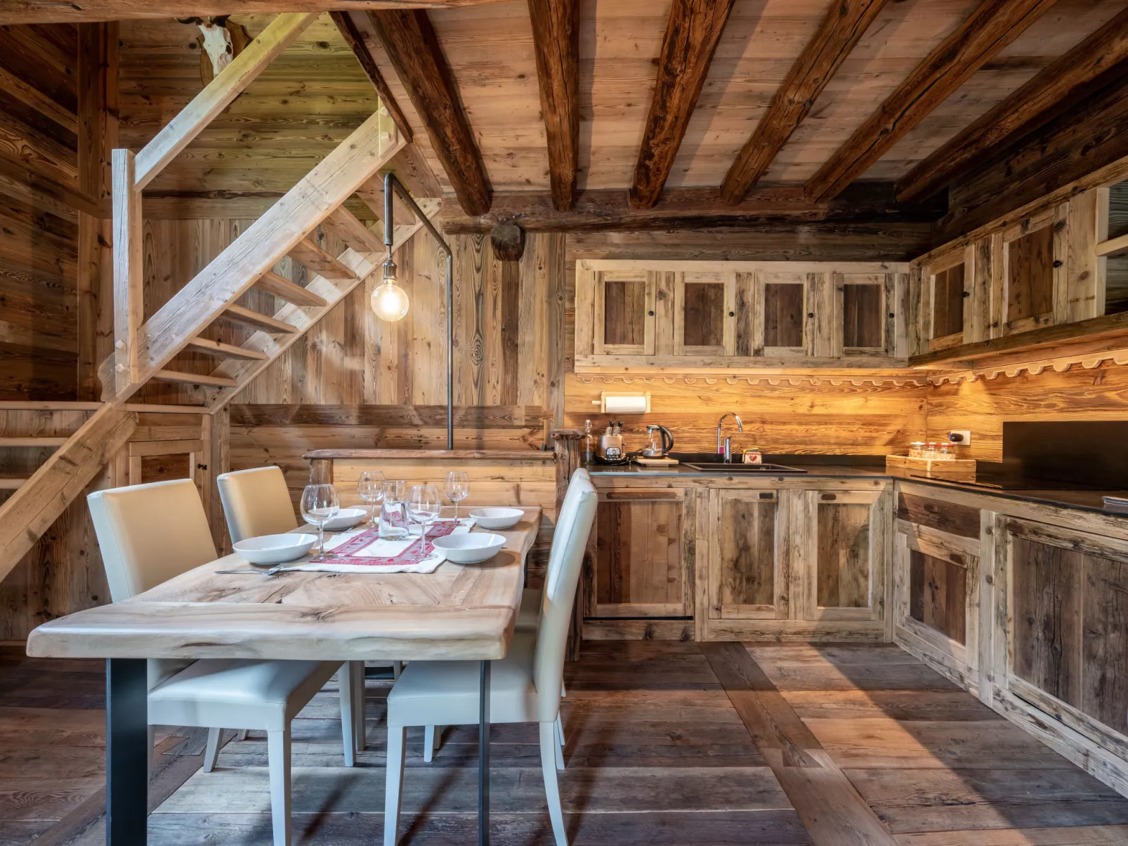 Chalet les Combes-Inside