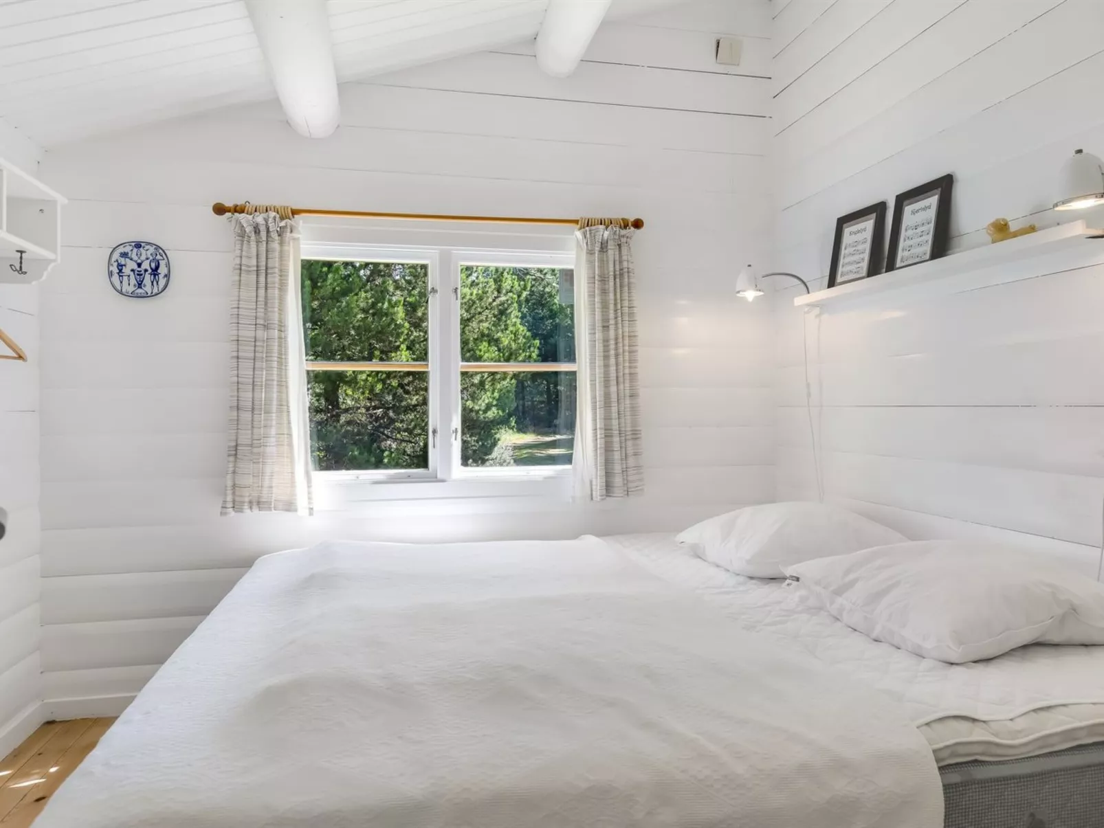 "Reinhardt" - 800m from the sea-Drinnen