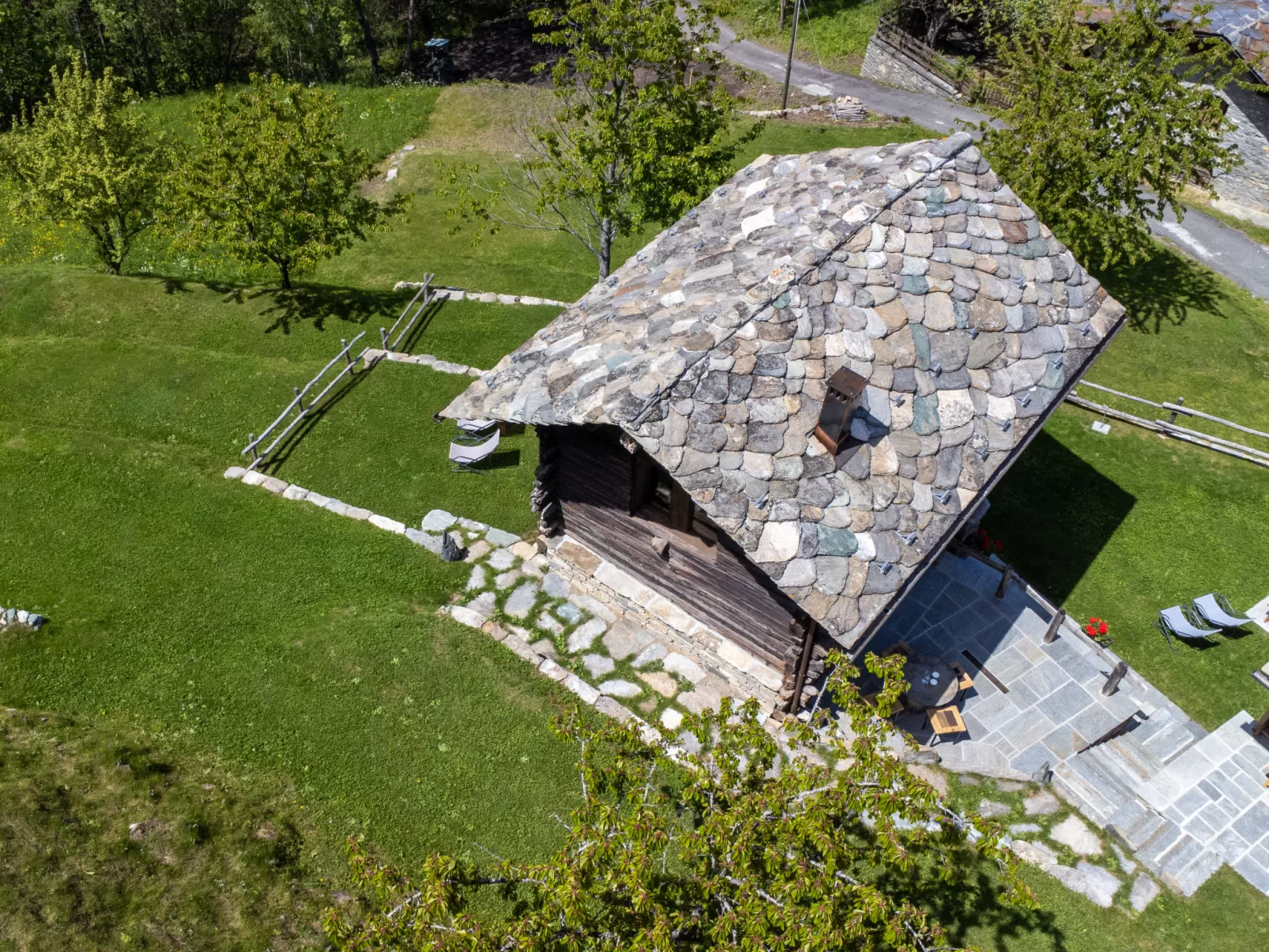 Chalet les Combes-Outside