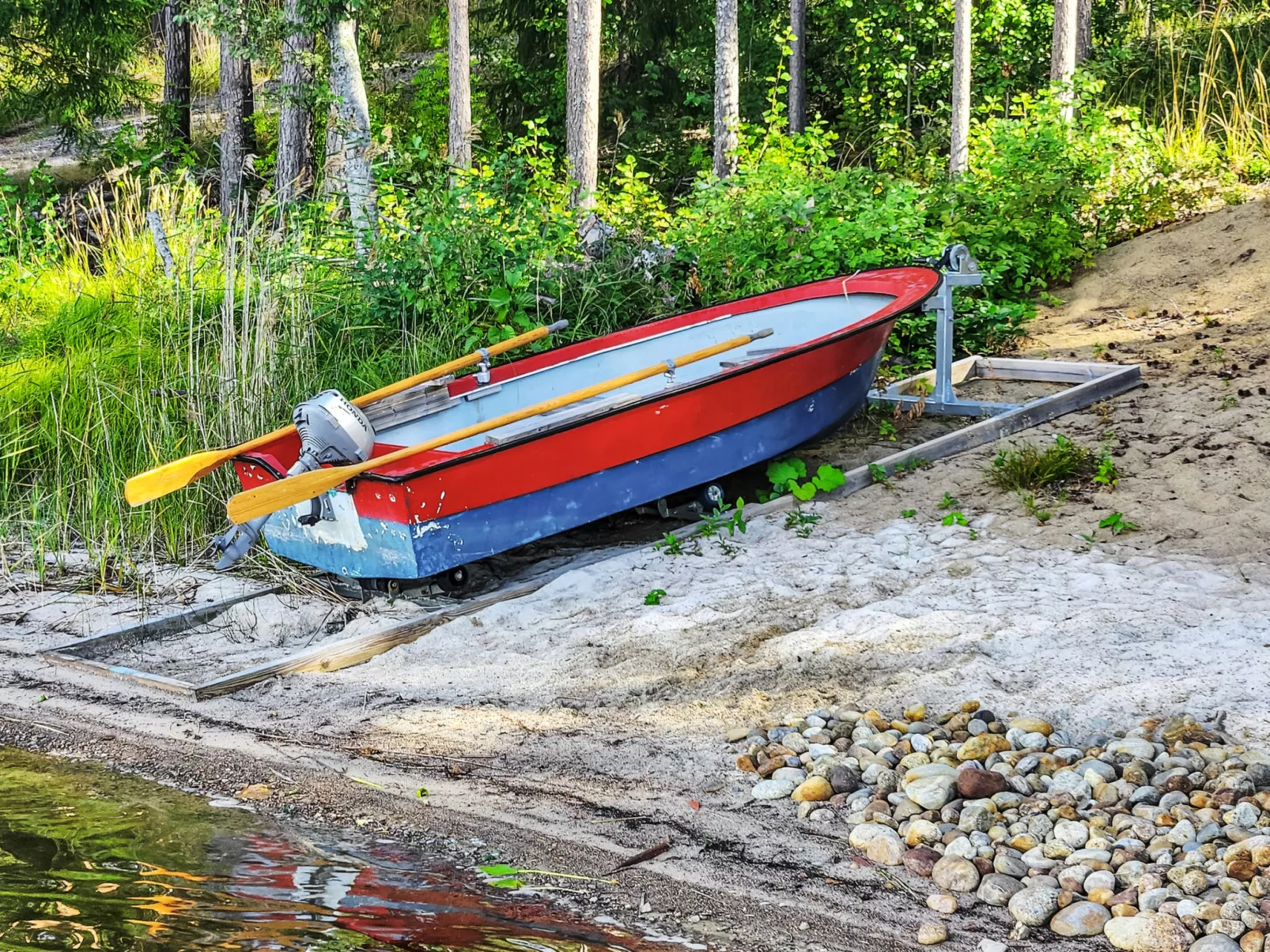 Villa soittoranta-Drinnen