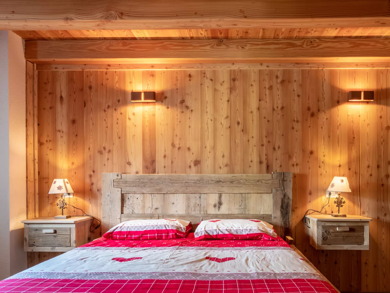 Les Combes-Inside