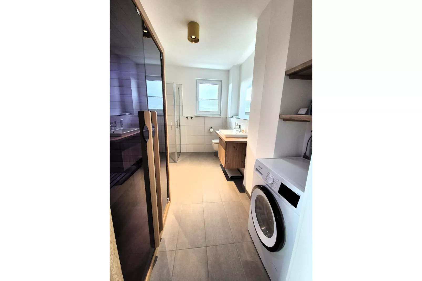 NEW ADD 1 SZ/4 P- Winterberg Appartement 21141 Penthouse-Badezimmer