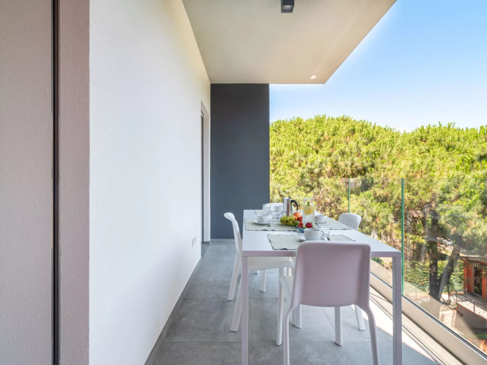 One Life Suites-Outside