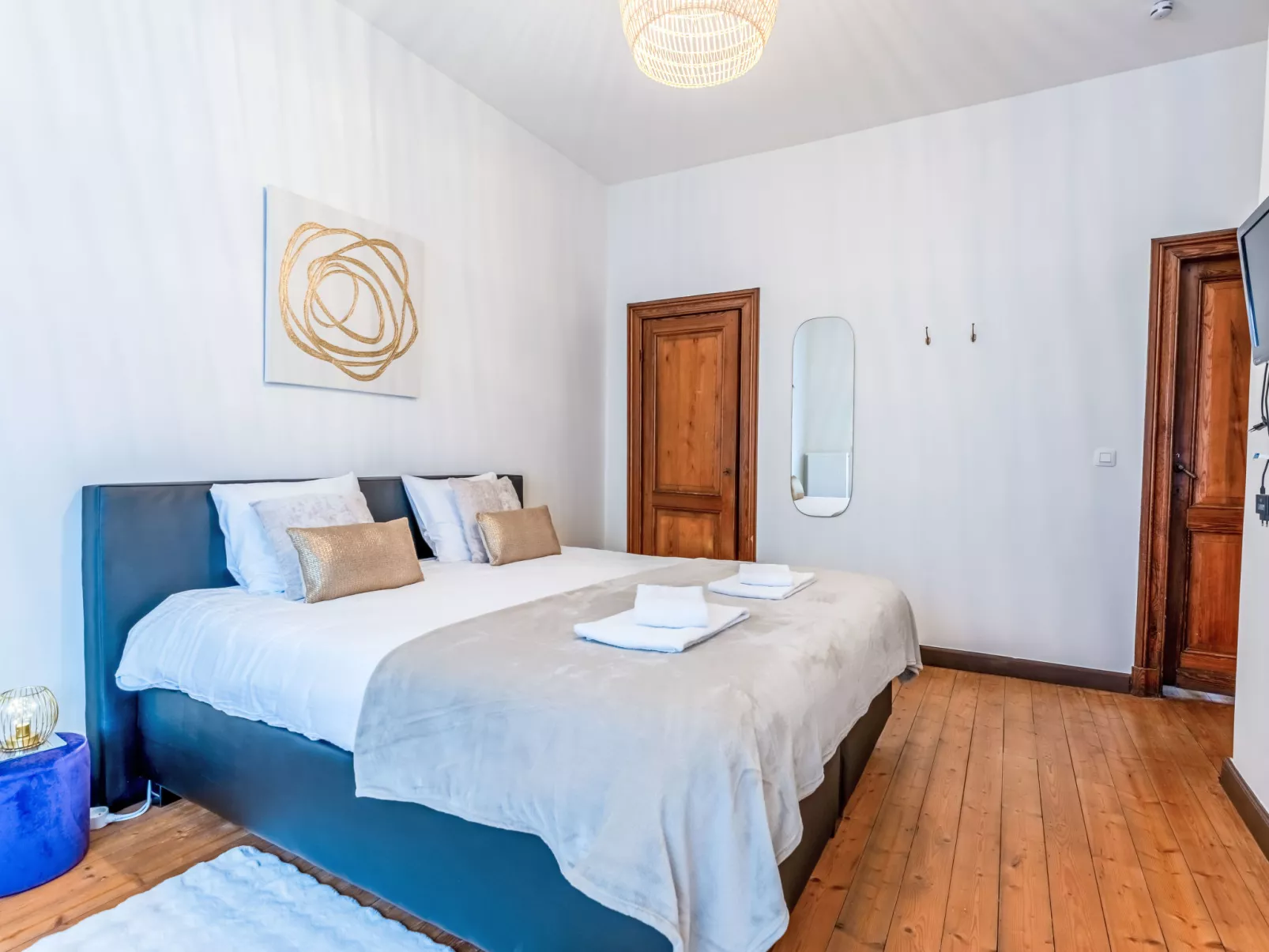 Notre Refuge - Your Belle Époque Escape-Dedans