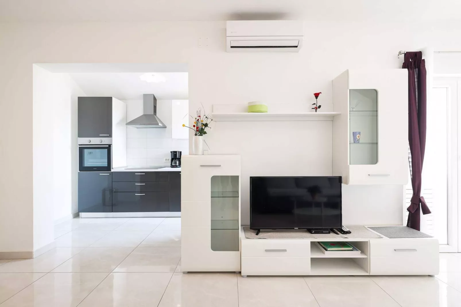 Holiday home Nekic-Wohnzimmer