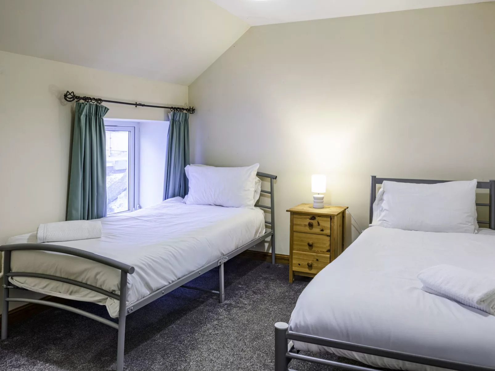 Pitgaveny Apartment-Inside