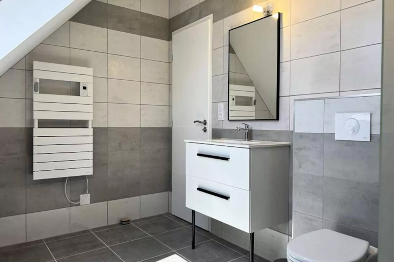 Résidence 306-frehel-Non tagué