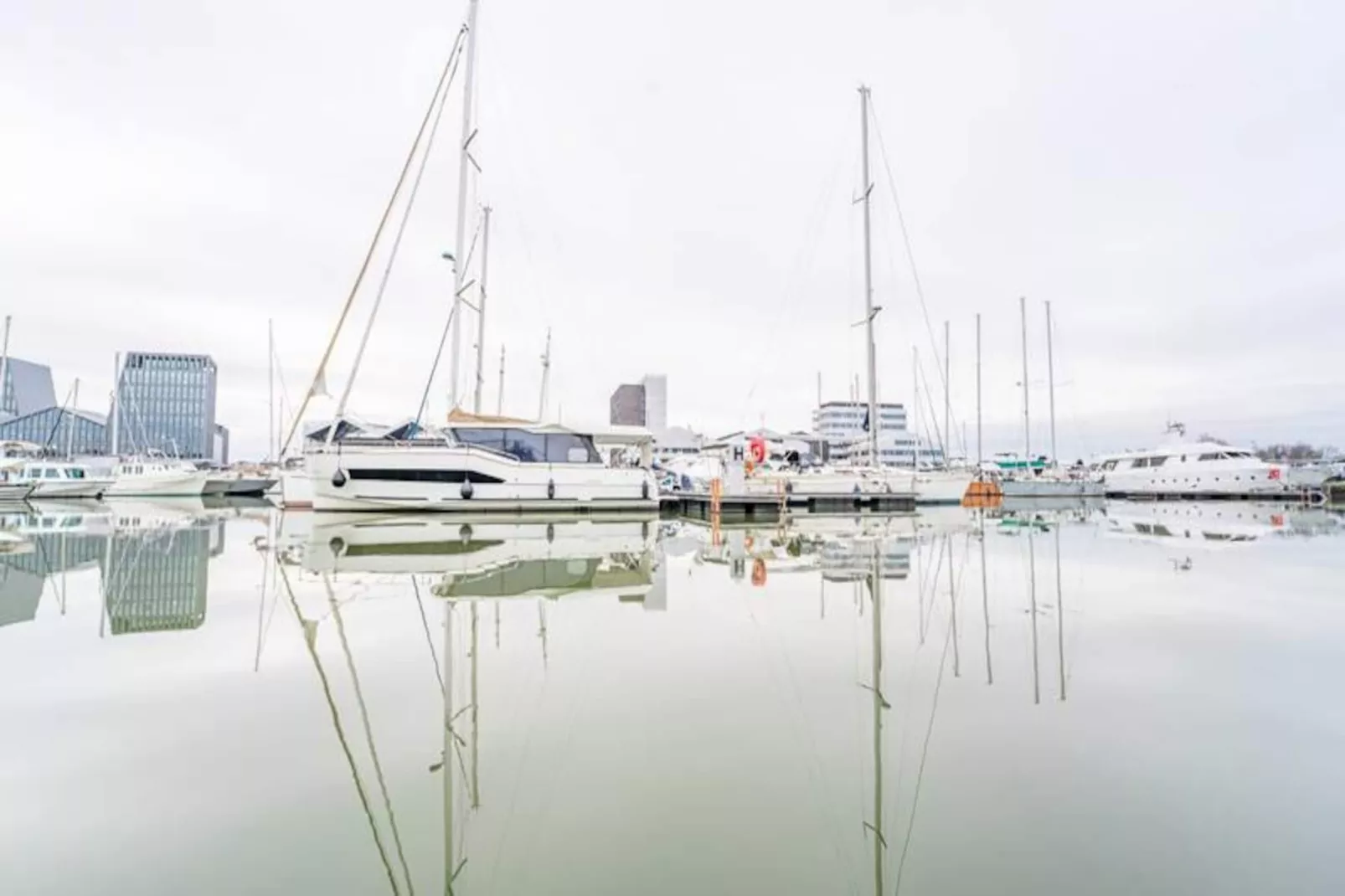 Grand Duplex Luxueux Sur La Péniche Petite Annick-Untagged