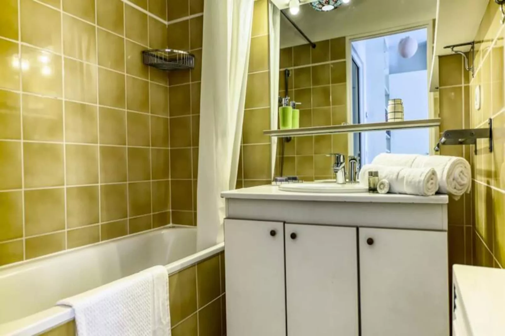 Appartement Daviel Avec Sa Belle Terrasse --Non tagué