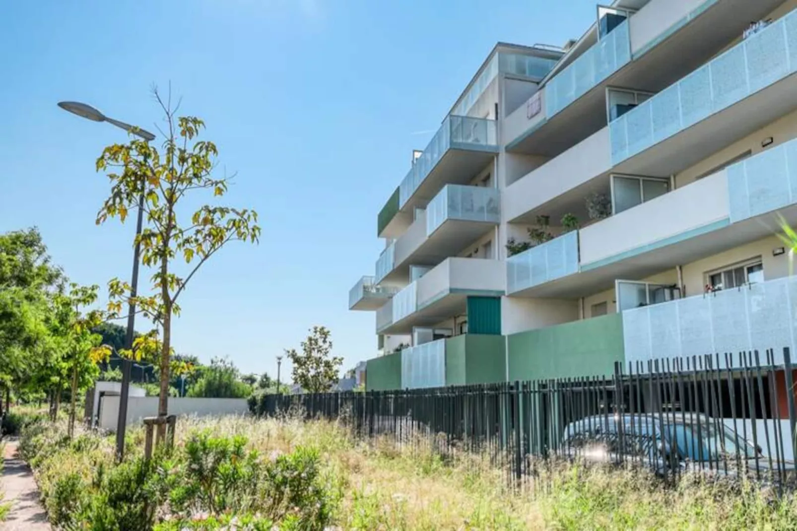 Résidence 🏡 Appartement 2 Chambres Avec Piscine, Parking & Balcon-Nicht zugeordnet