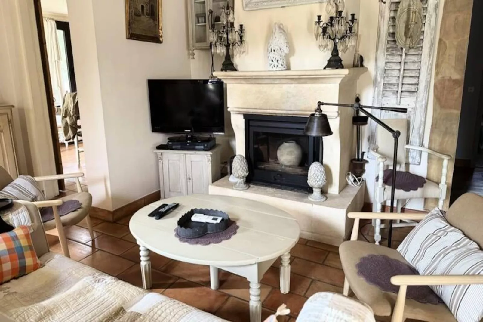 Belle Villa Proven&ccedil;ale Avec Piscine Et Jacuzzi-Untagged