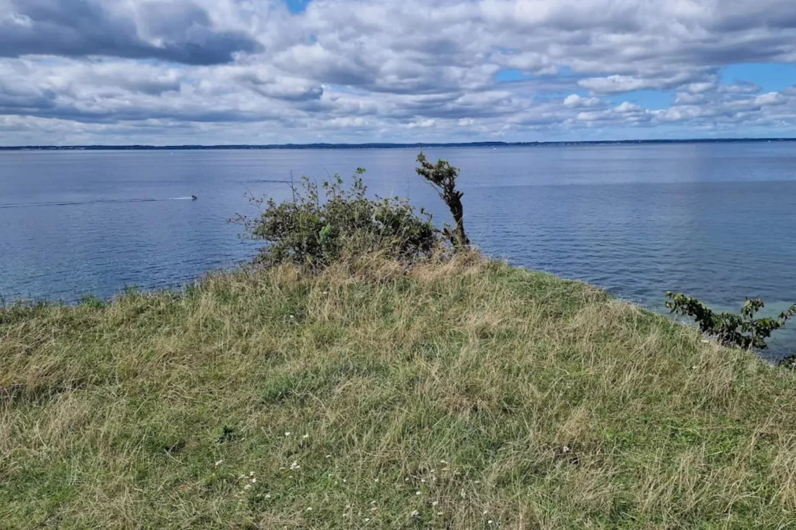 Villa de Bord de Mer elegante a Ven-By Traum-Vue sur l'eau