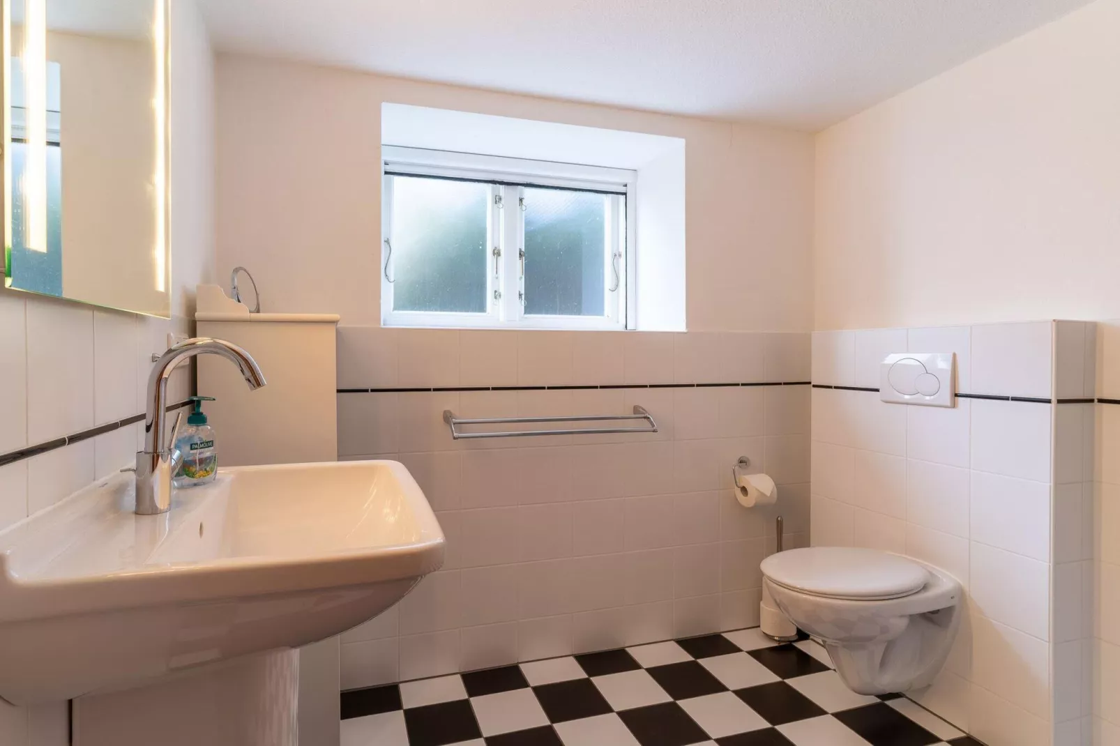 Fischerhütte-Badezimmer