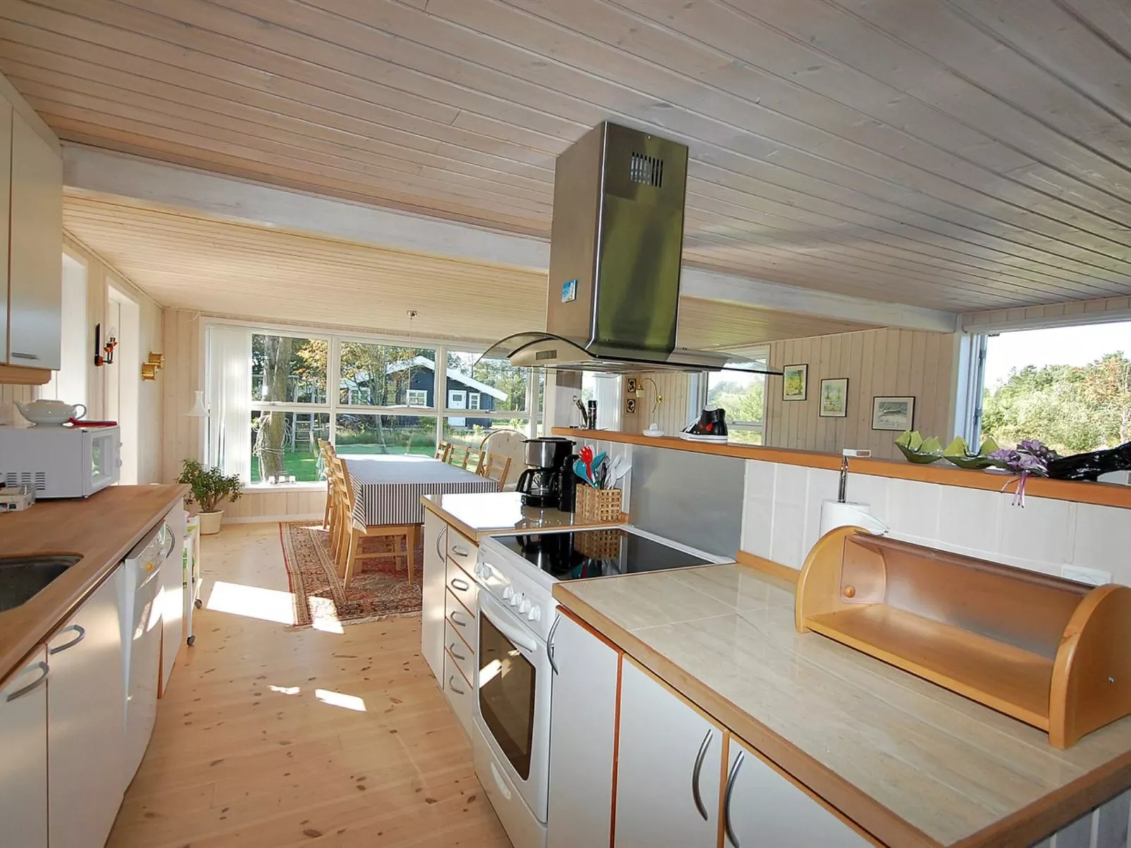 "Tomke" - 1.7km from the sea-Dedans