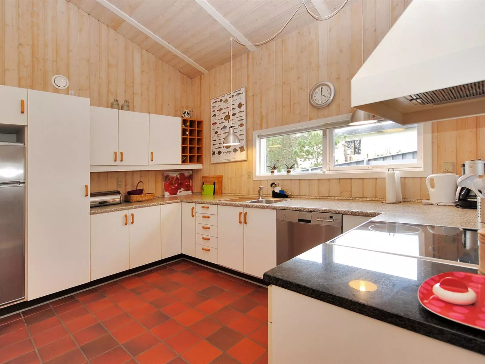 "Dode" - 225m from the sea-Inside