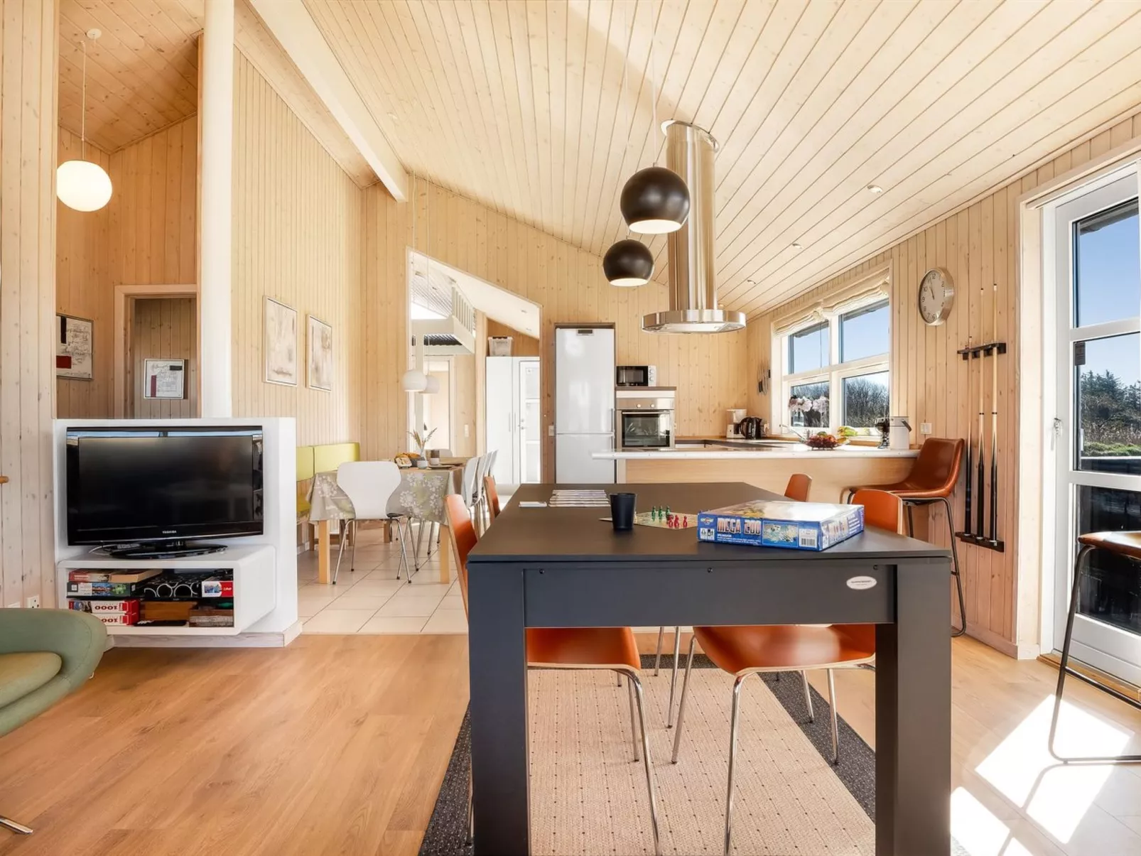 "Sirkka" - 902m from the sea-Dedans