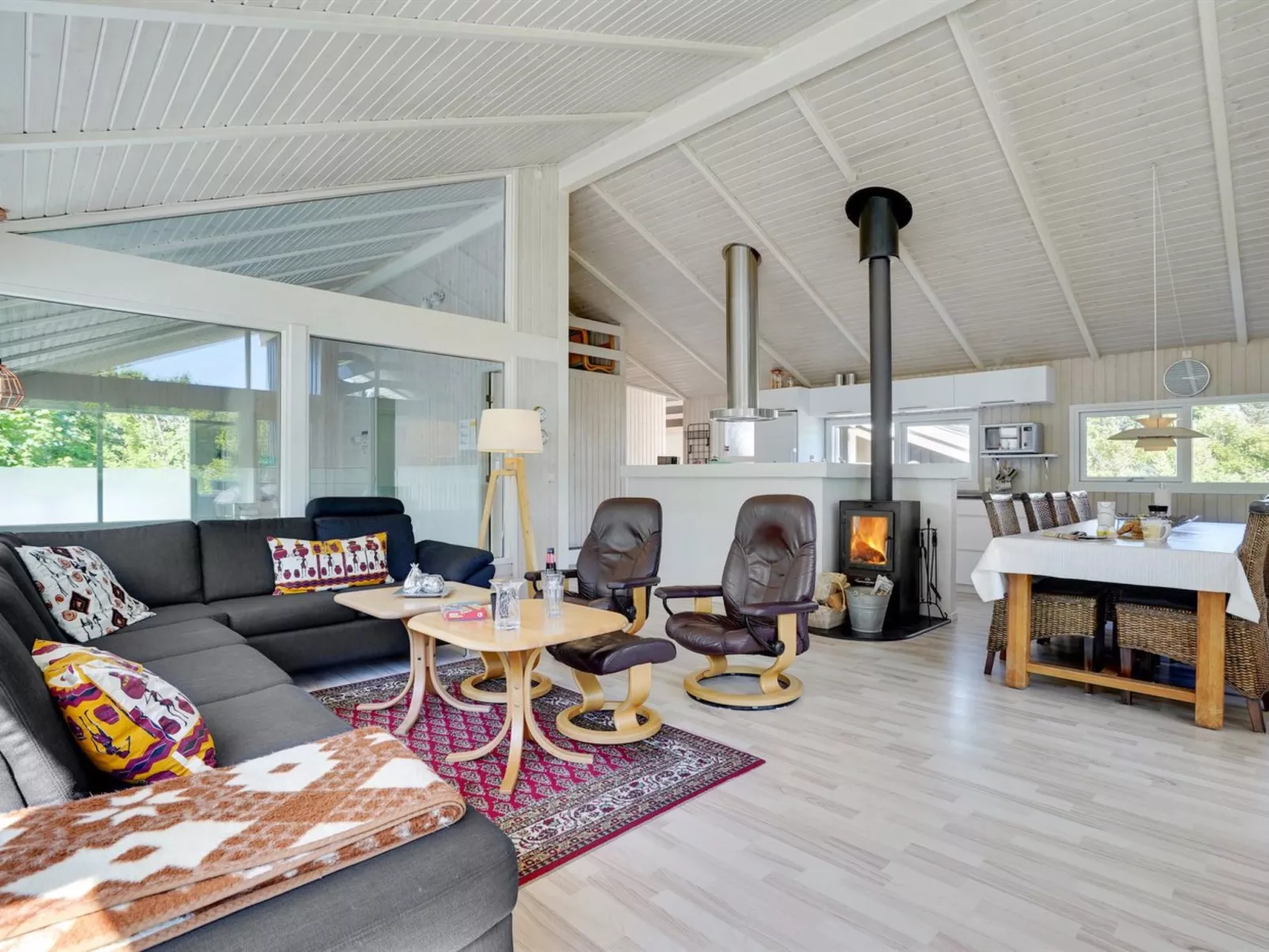 "Harriet" - 800m from the sea-Dedans