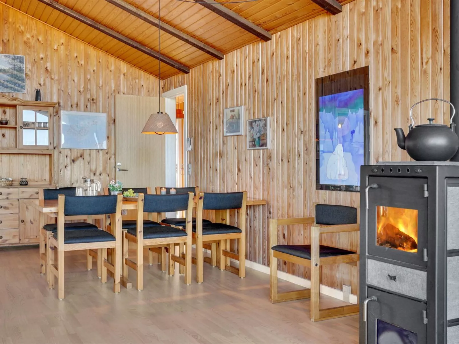 "Thrineke" - 200m from the sea-Dedans