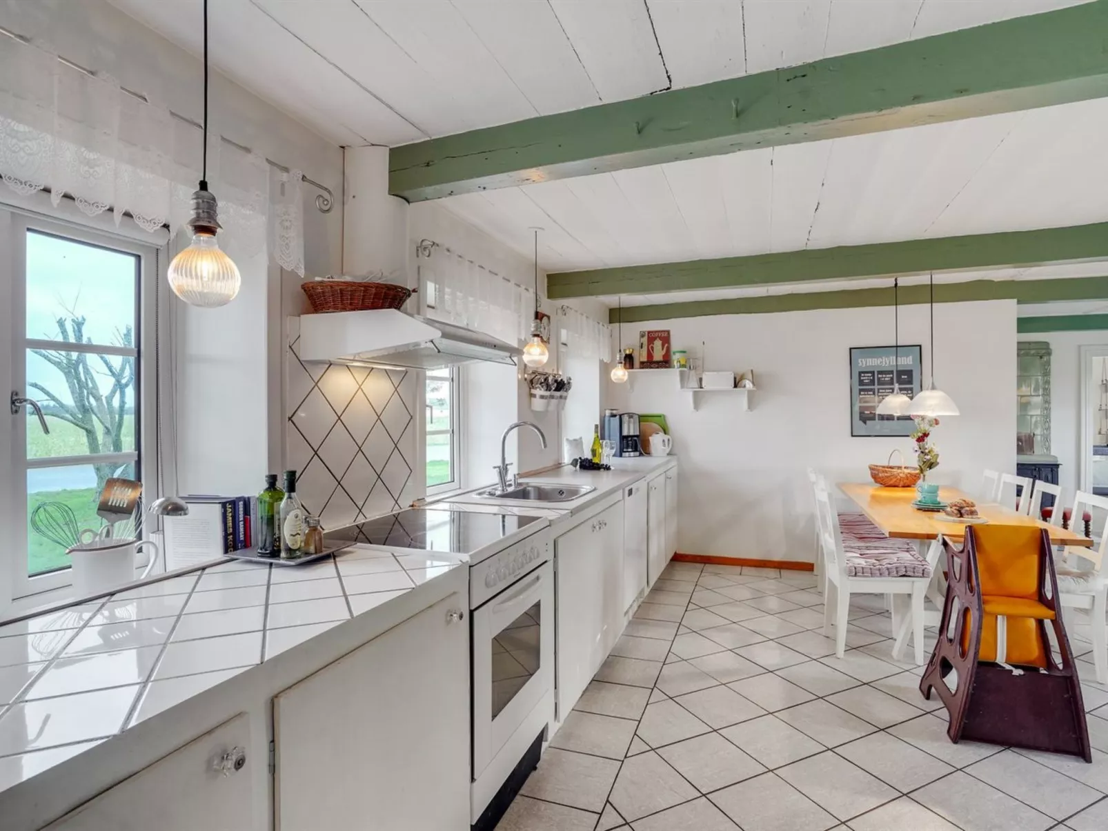 "Anje" - 16km from the sea-Dedans