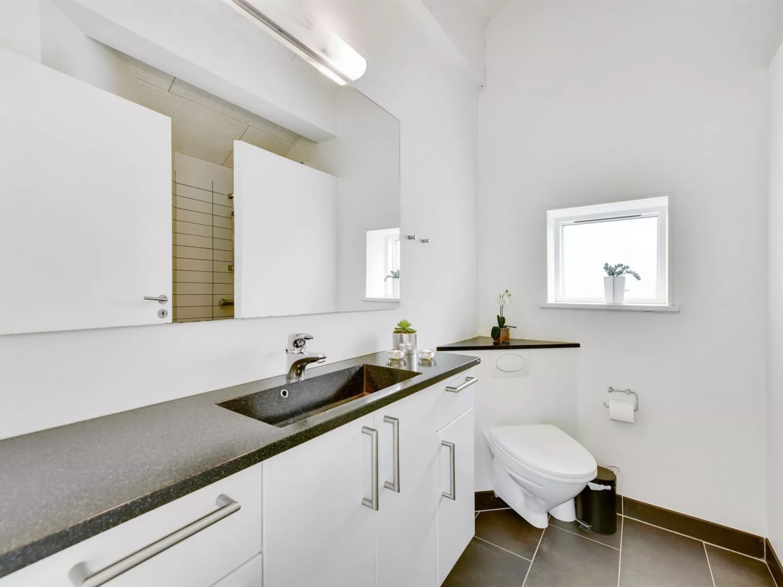 "Anneka" - 200m from the sea-Inside