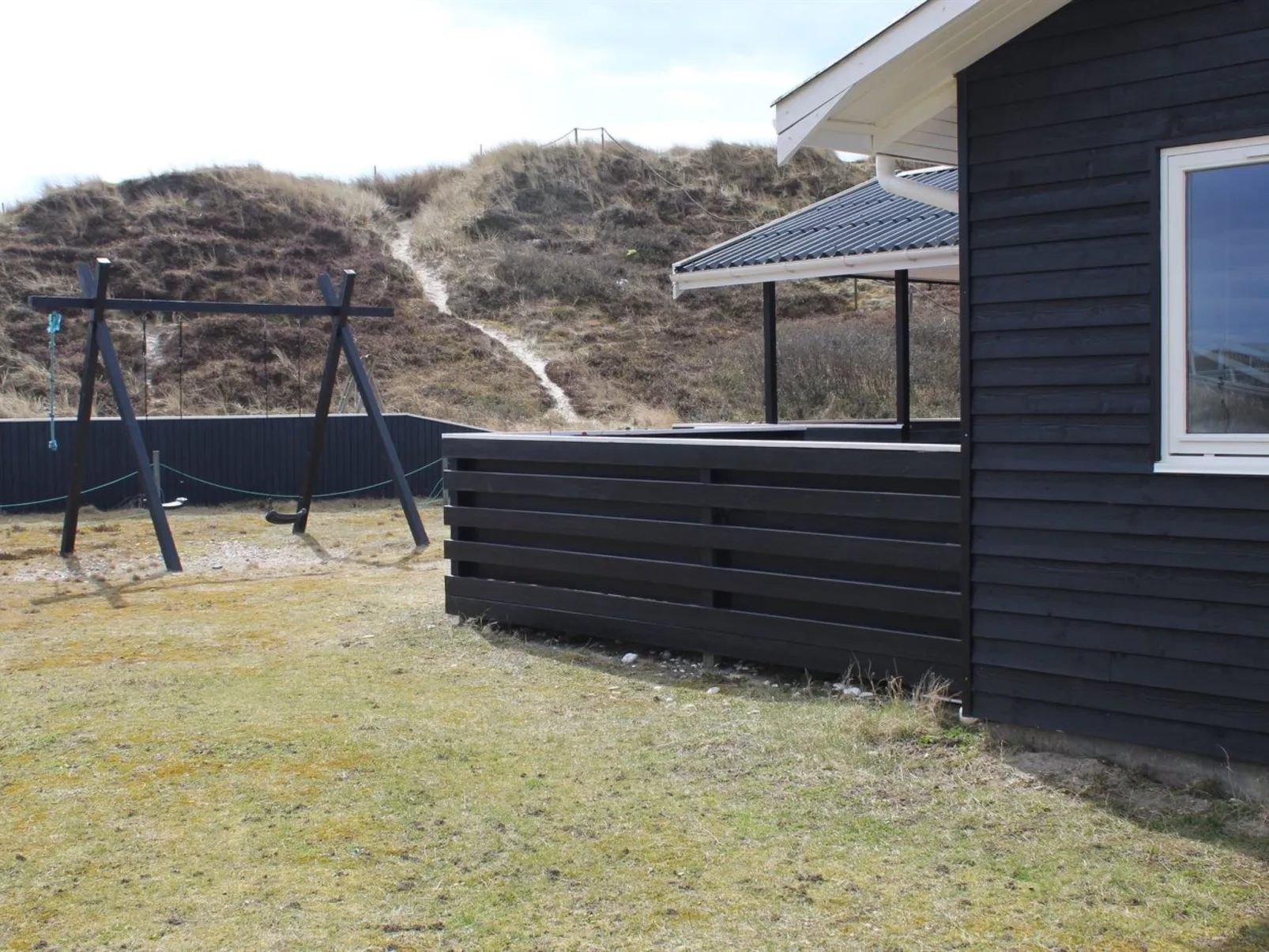 "Veetrikki" -  from the sea-Draußen