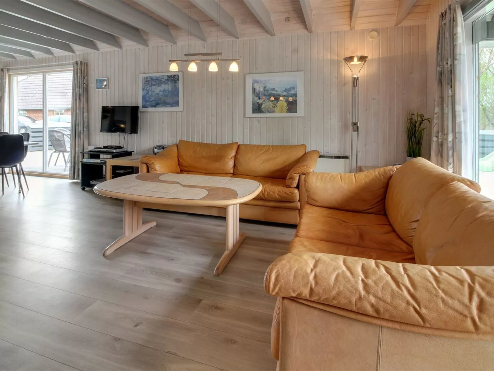 "Sunita" - 2.8km from the sea-Inside