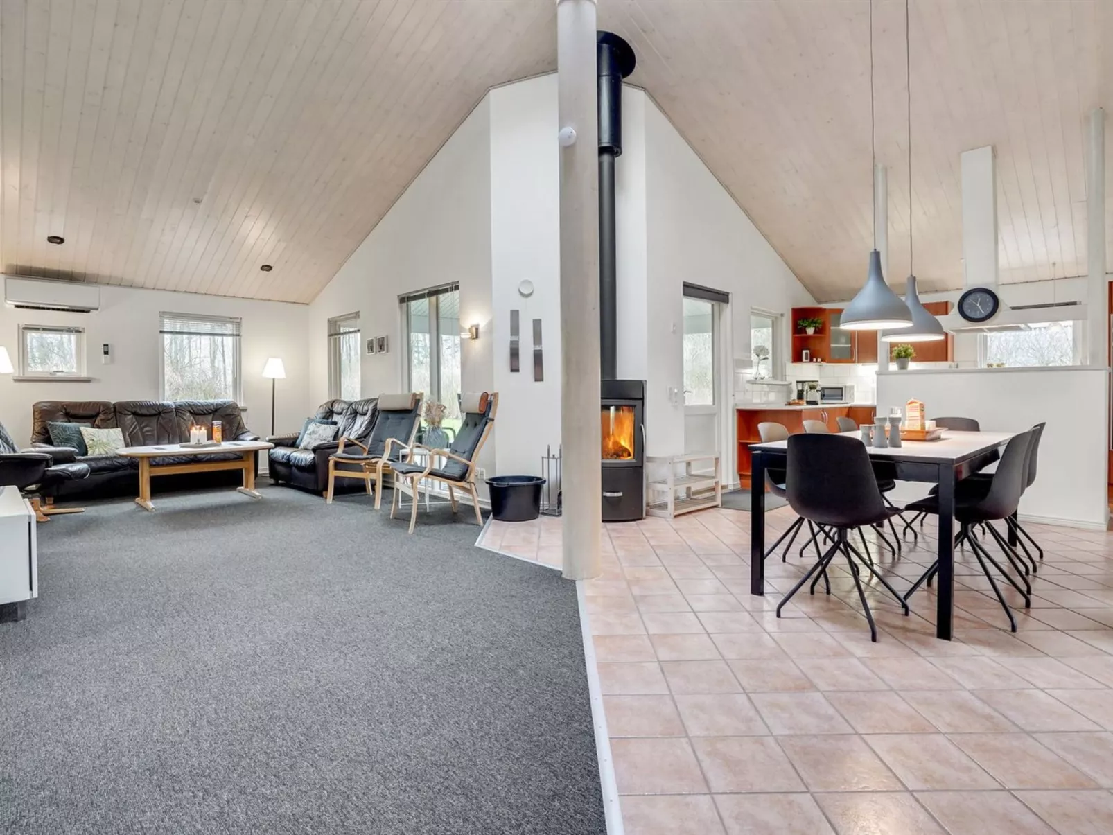 "Anica" - 29km from the sea-Drinnen